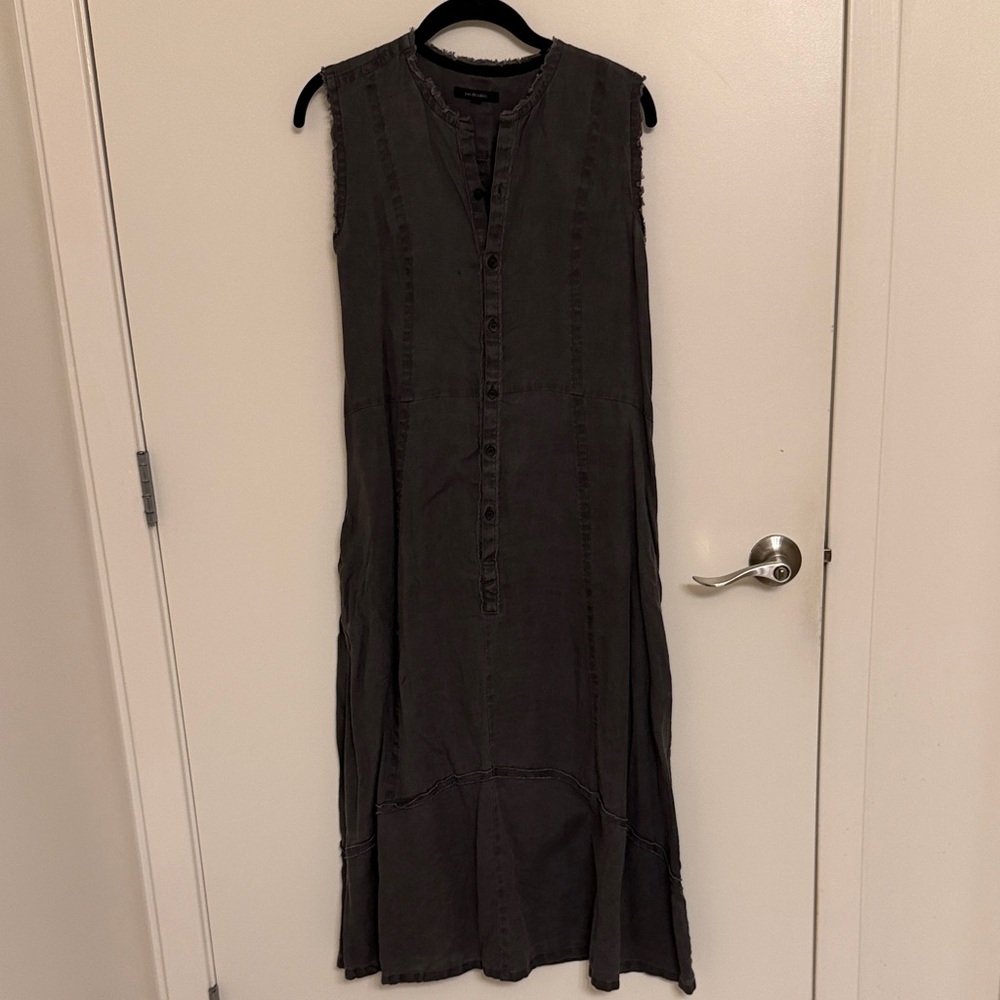 Sleeveless Gray Linen Dress